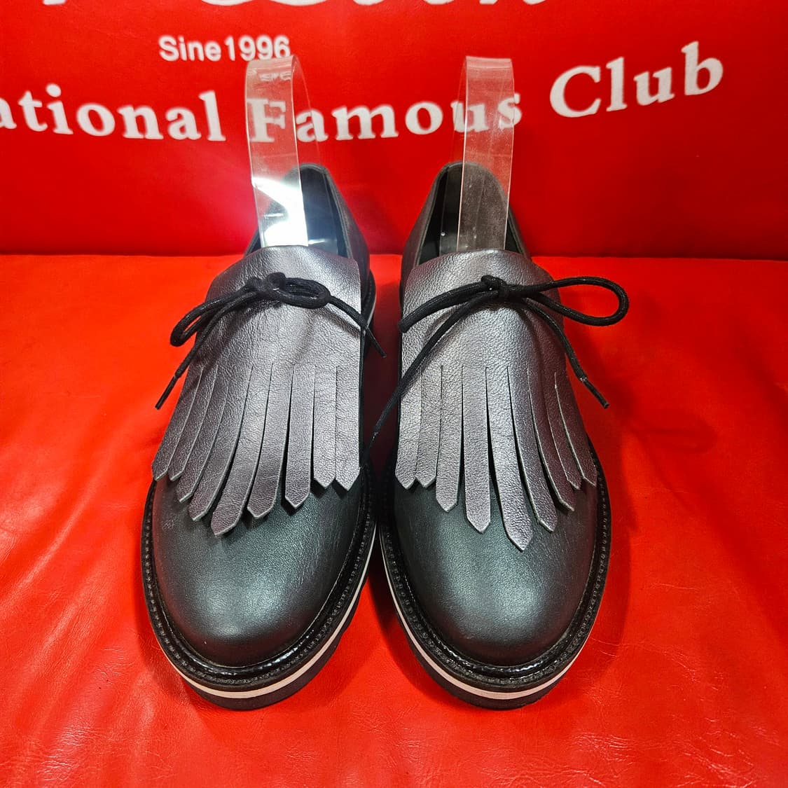 타미힐피거 그레이 메탈 테슬 로퍼 240size 상품이미지1