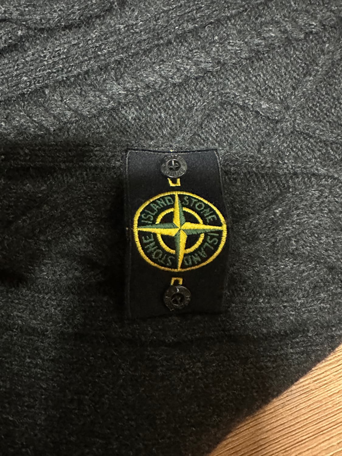 스톤아일랜드 니트 상품이미지3