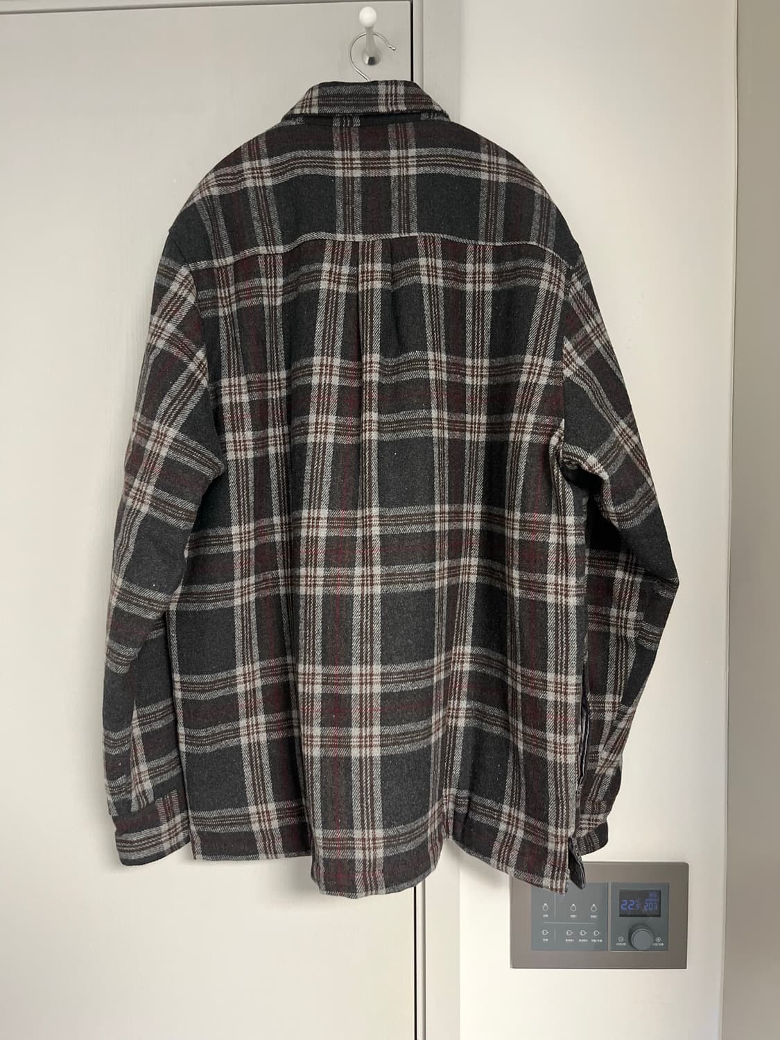 아이앱 스튜디오 체크 셔츠 자켓 그레이 레드 XL 사이즈 상품이미지2