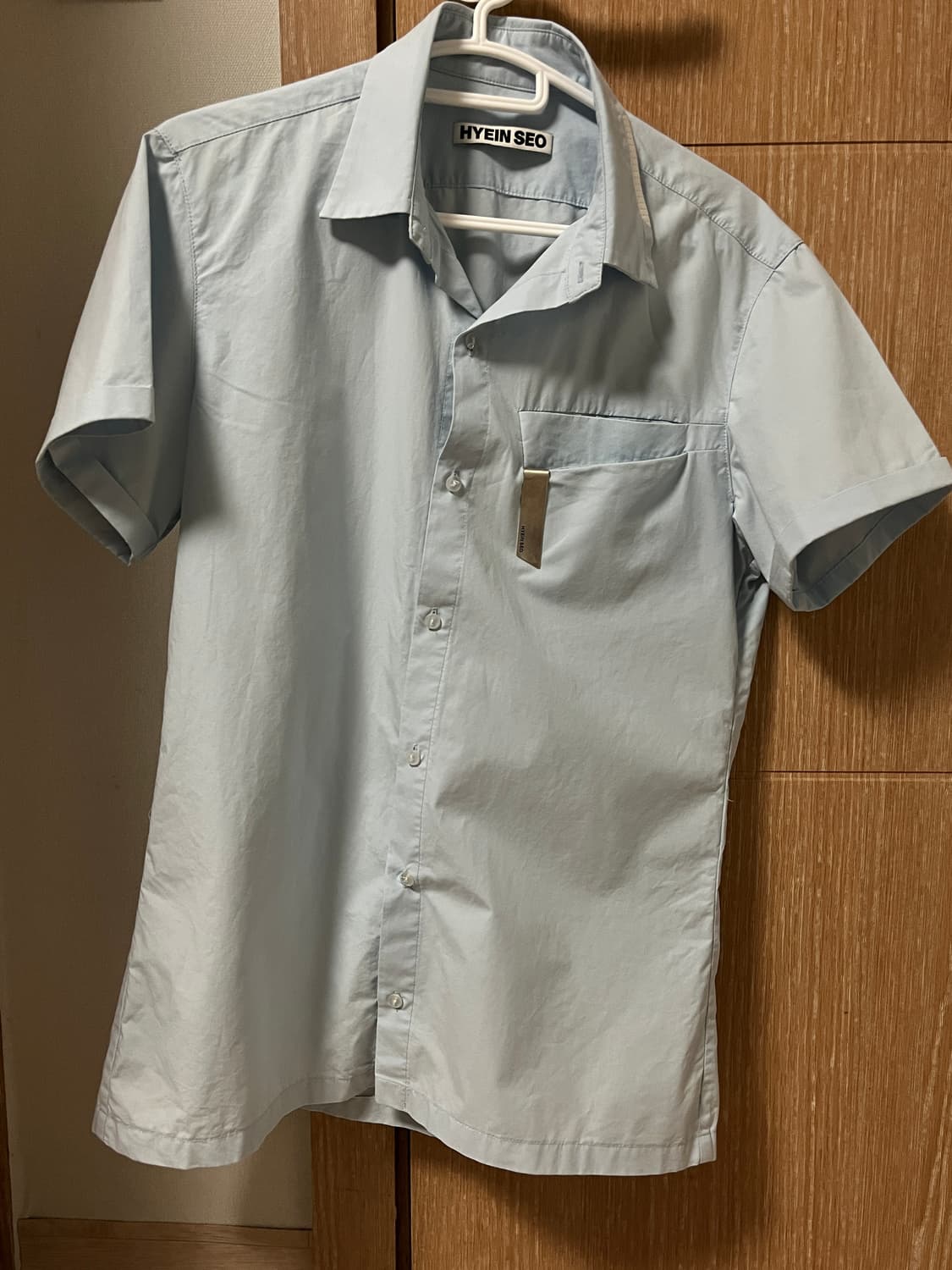 혜인서 HYEIN SEO short sleeve shirt w/pin 상품이미지3