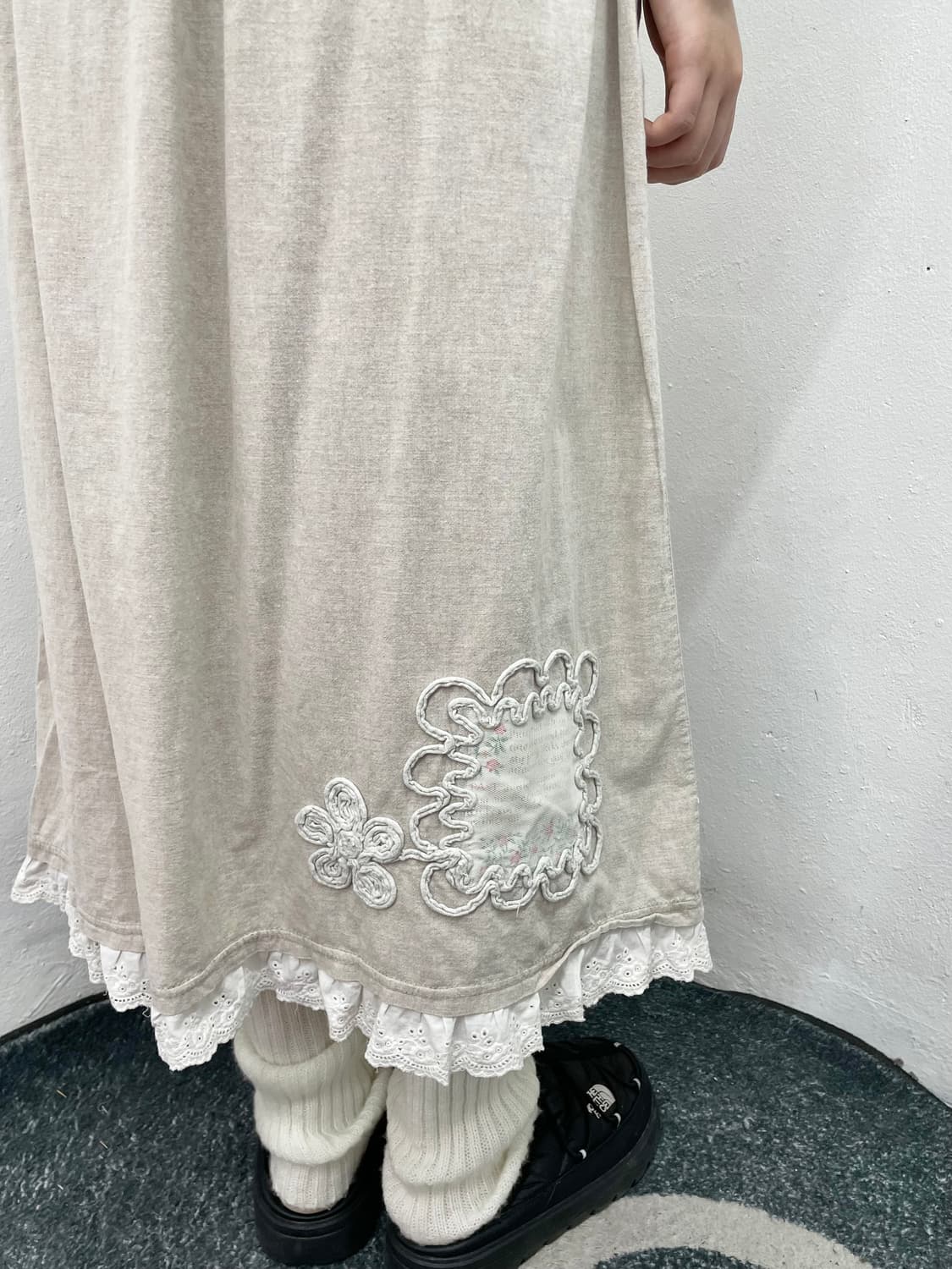 모리 베이지 패치 롱스커트 상품이미지5