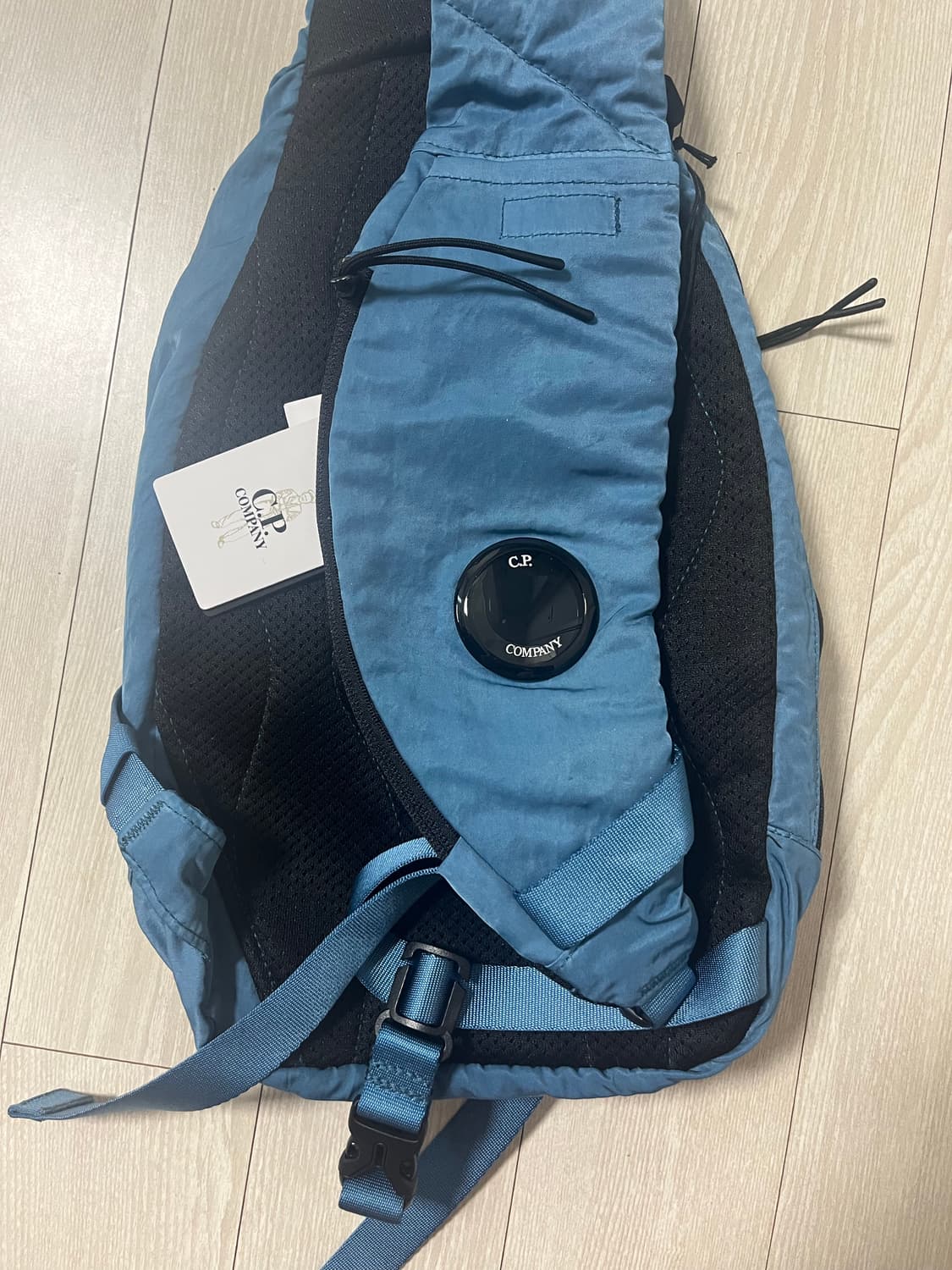 씨피컴퍼니 슬링백 상품이미지2