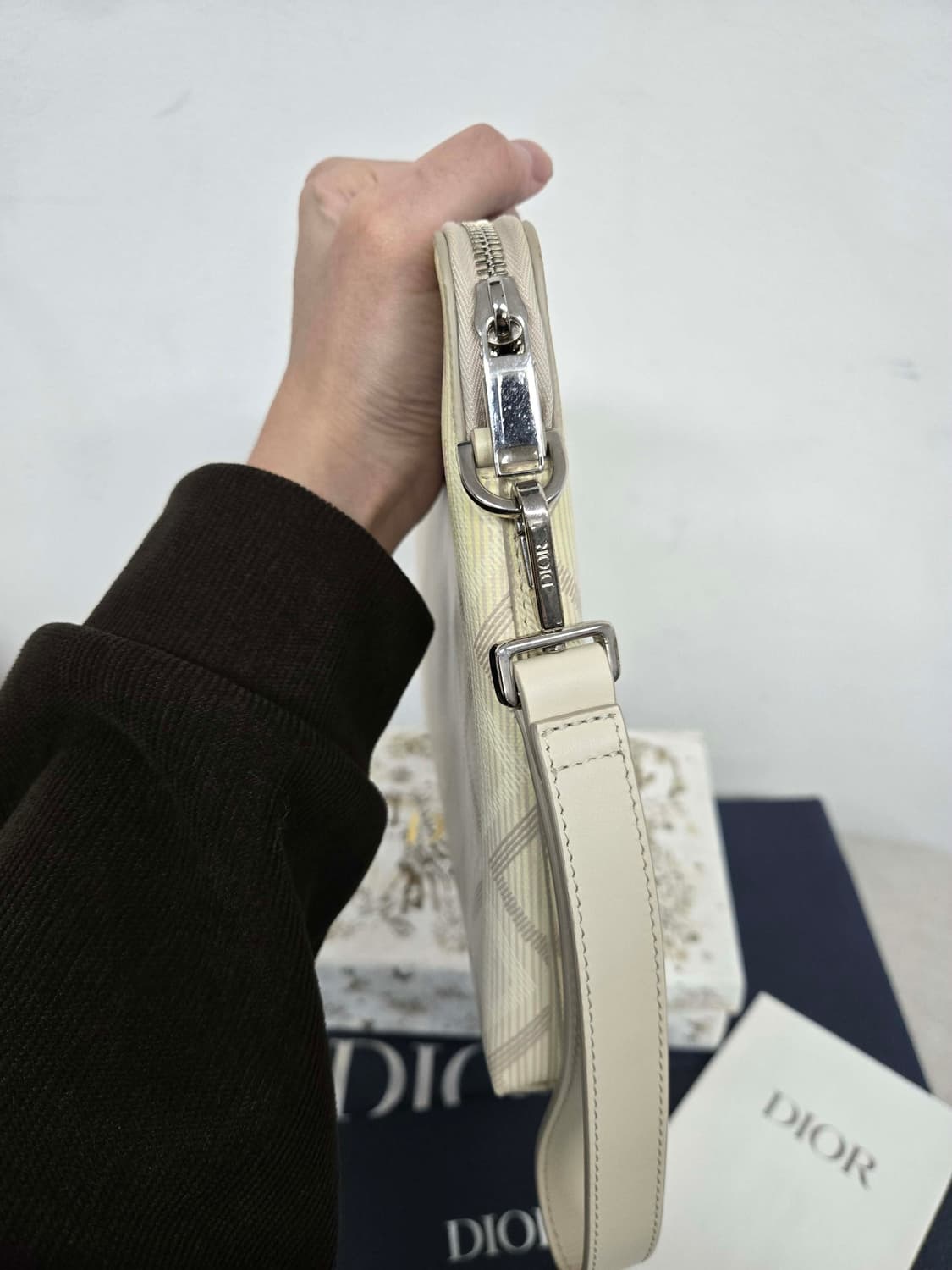 [보증서 정품] 디올 다이아몬드 클러치백 상품이미지7