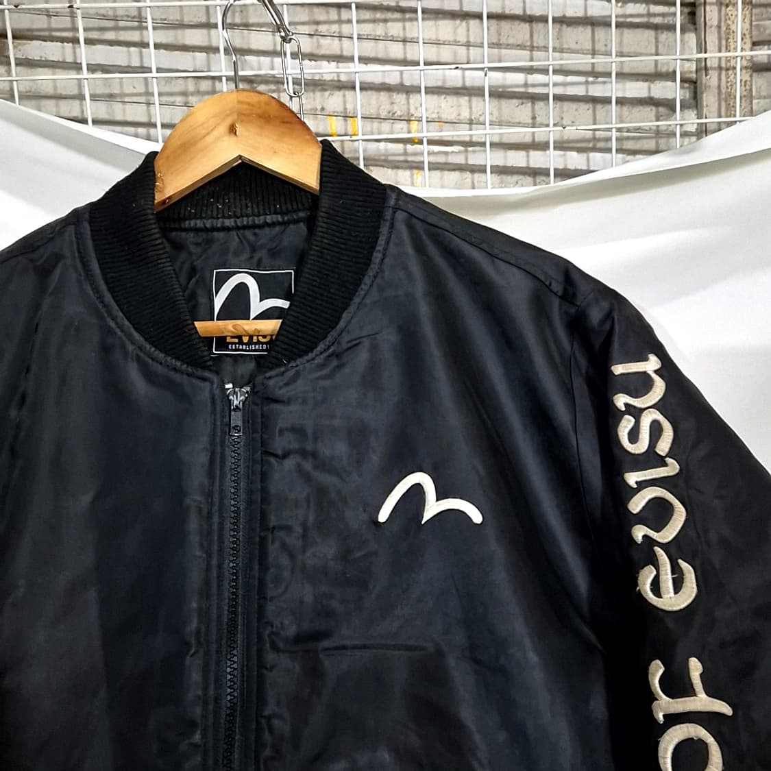 Evisu 에비수 슬리브 로고 봄버 자켓 상품이미지2