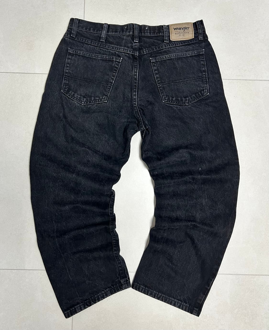 [판매] 렝글러(Wrangler) 블랙 데님 팬츠 34사이즈  상품이미지1