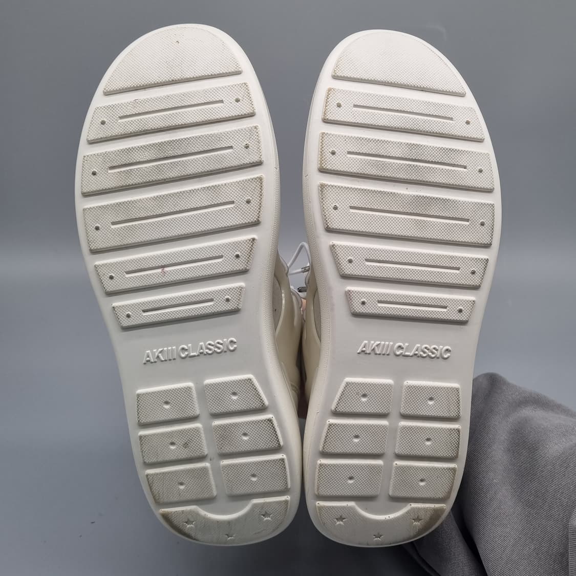 아키클래식 팬텀화이트 여성미드235 상품이미지3