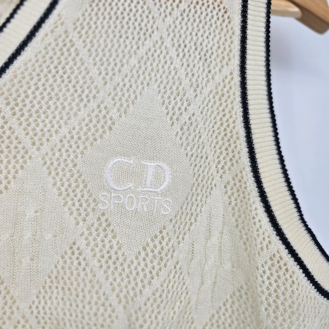 CD 스포츠 아이보리 니트 조끼 상품이미지2