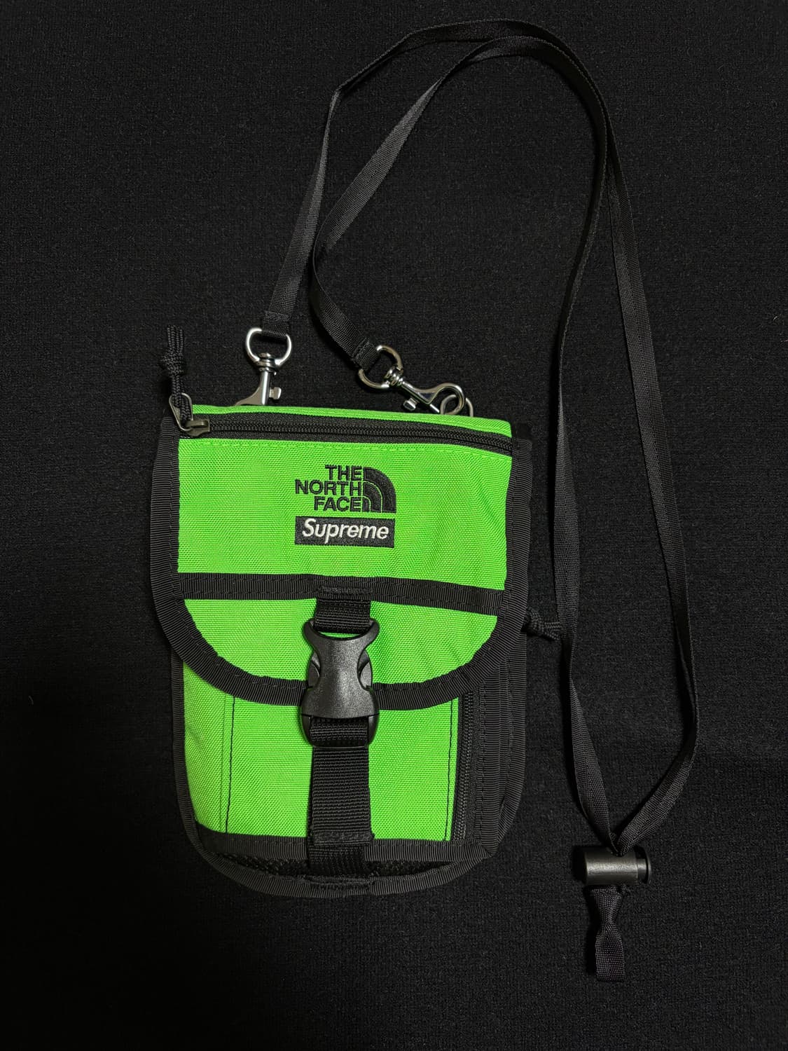 노스페이스 슈프림 숄더백 상품이미지1