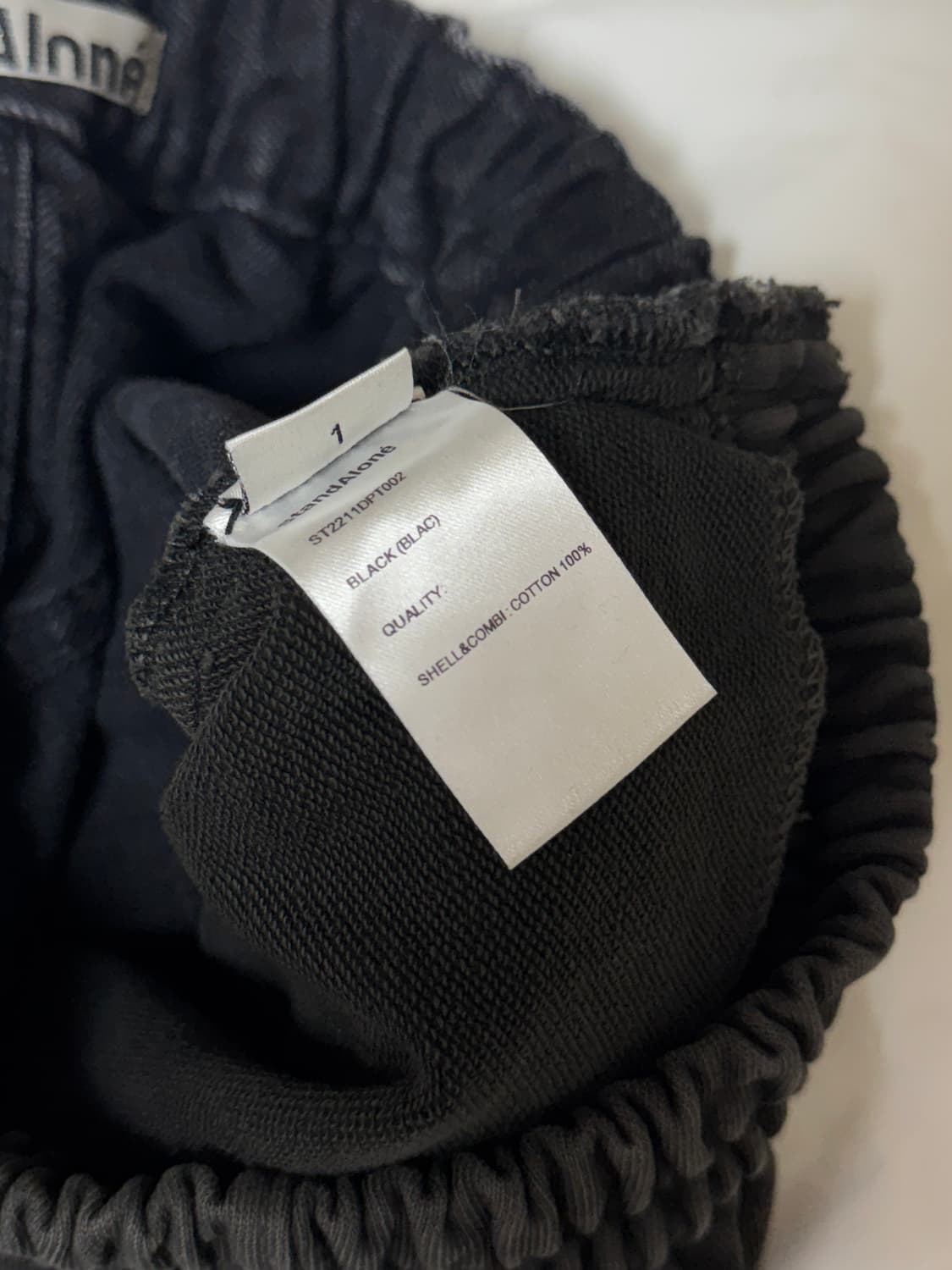 스탠트얼론 스웻블랙진 상품이미지5