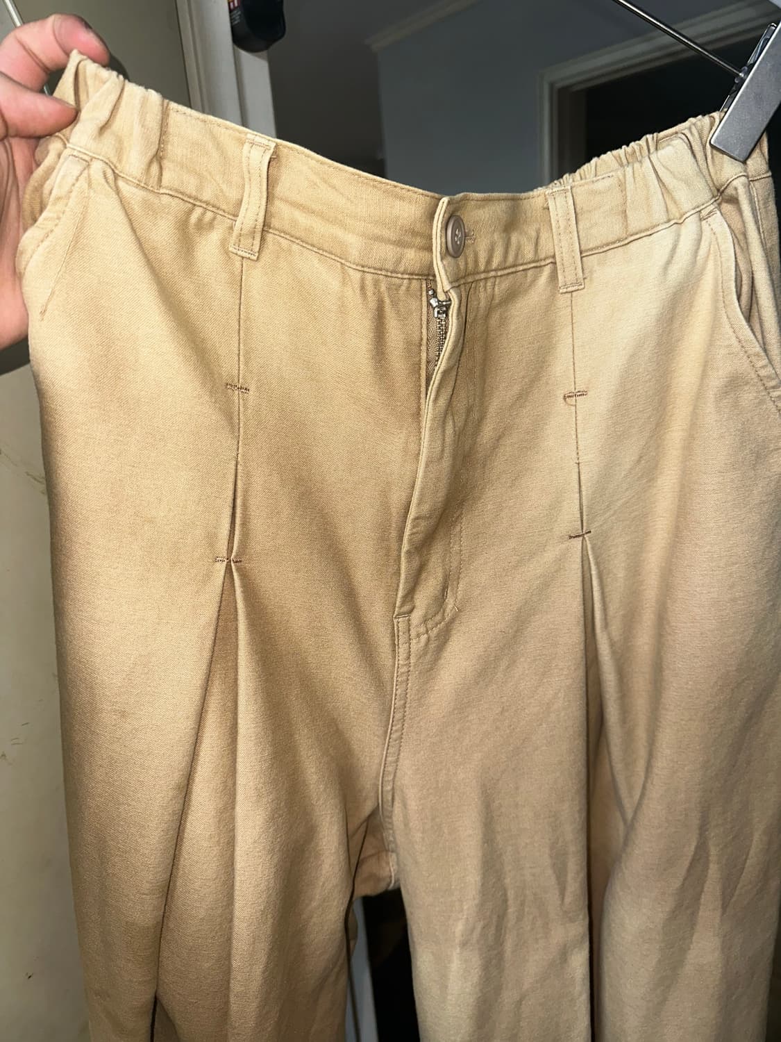 하자상품) 앵글런 롱턱 윙팬츠 베이지 상품이미지5