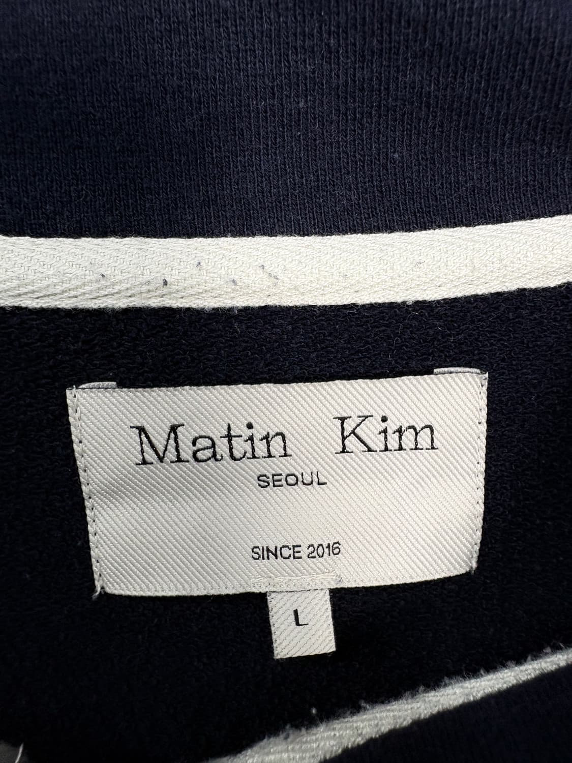 마뗑킴 커티드로고 하프집업 네이비 스웻셔츠 A3635 상품이미지6