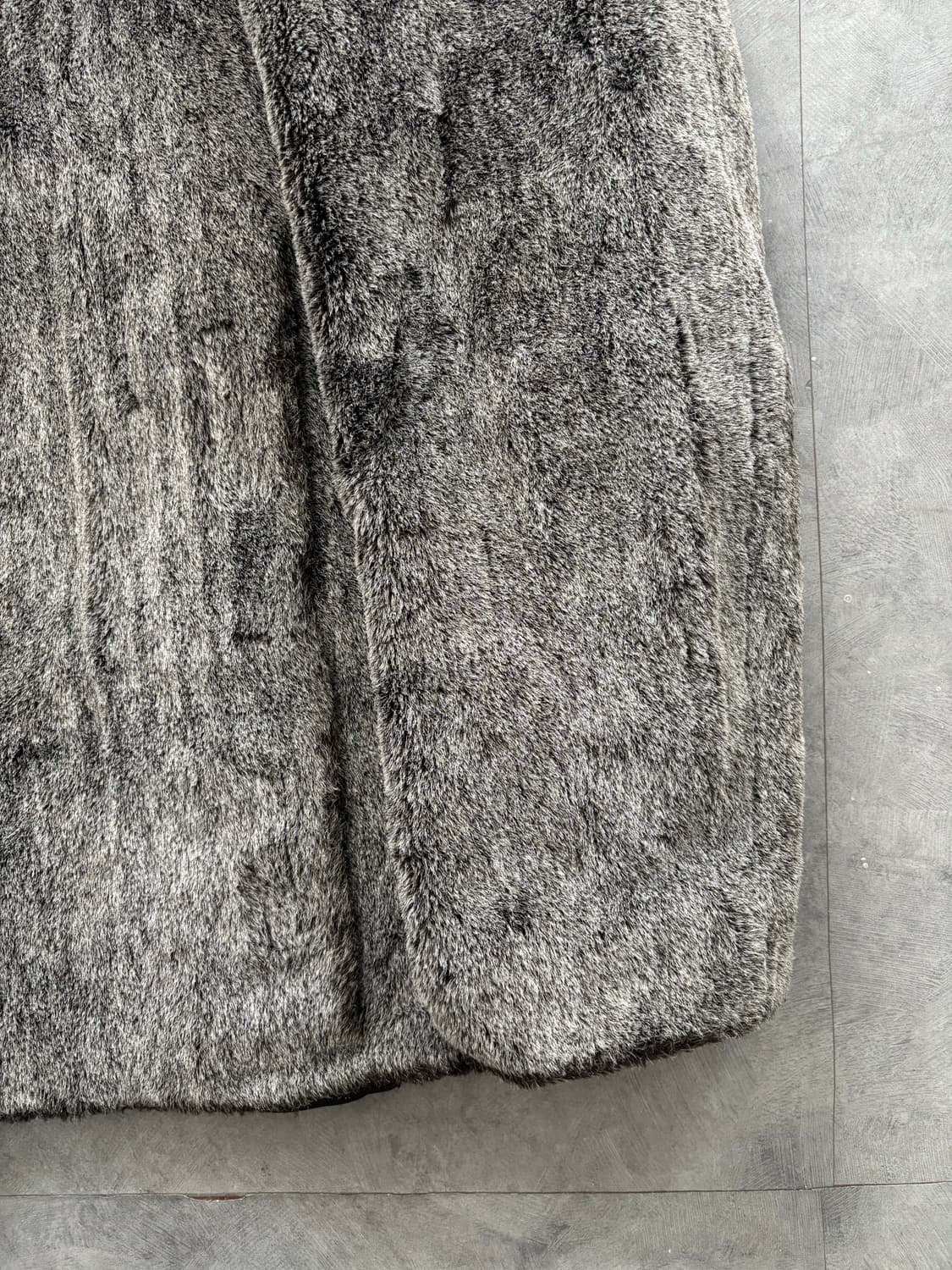 Emporio Armani 아르마니 그레이 퍼 자켓  상품이미지9