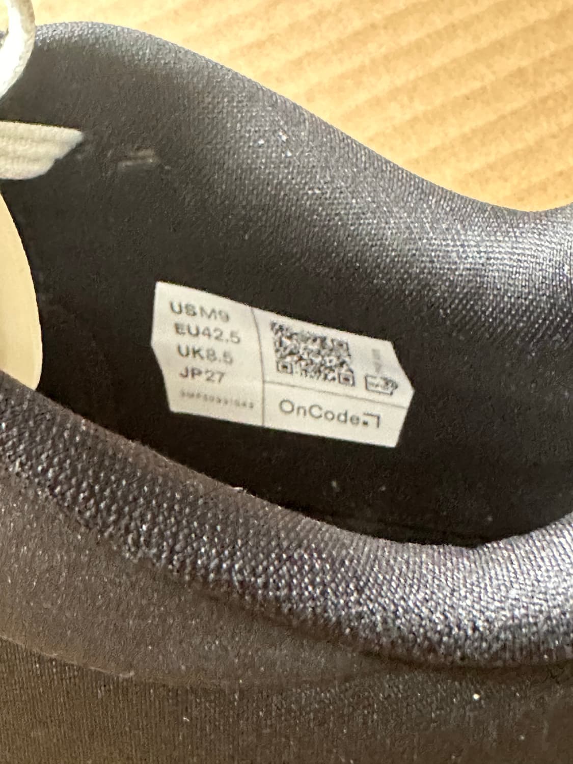 온 러닝 x 파프 클라우드몬스터 범고래 270 상품이미지5