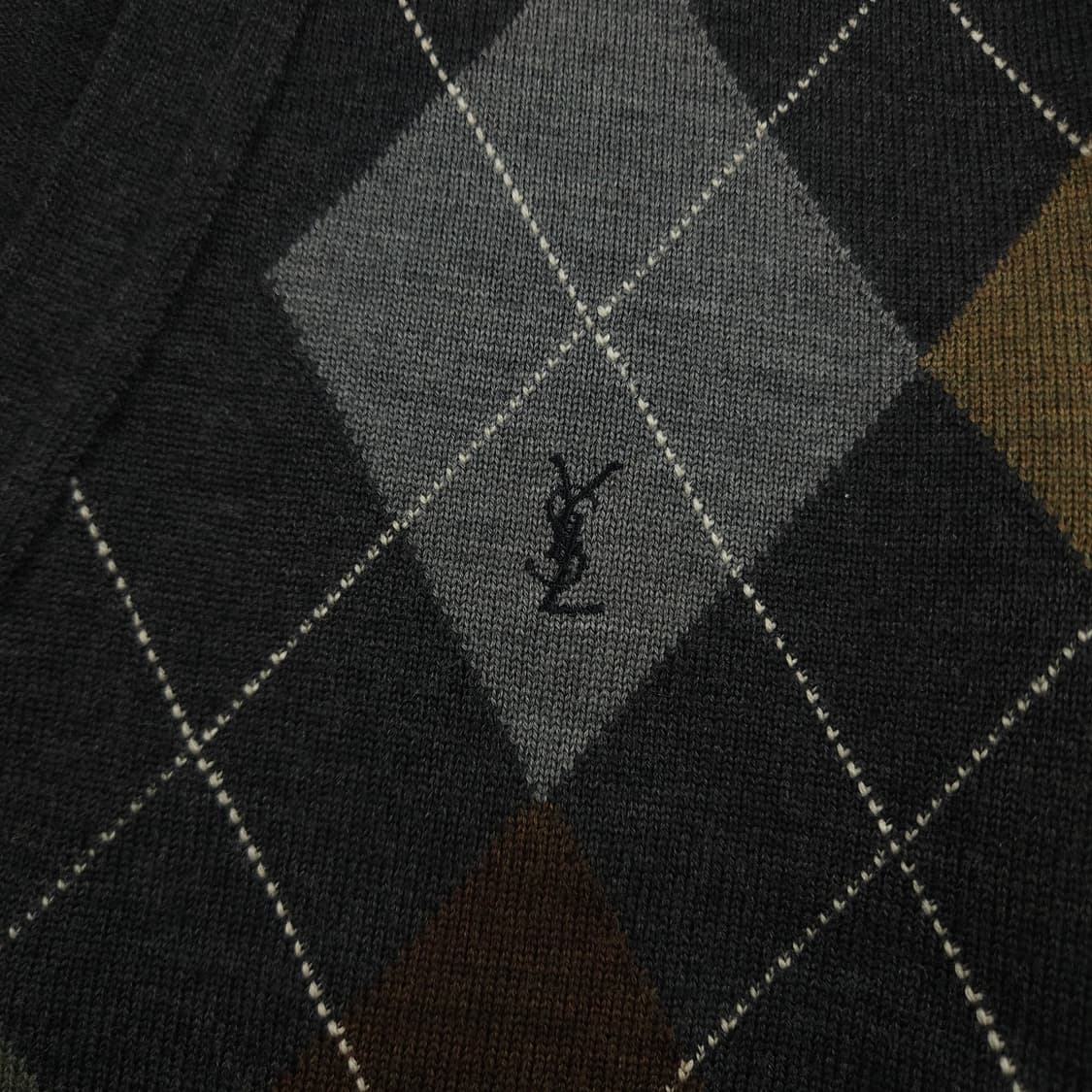 L(100) 입생로랑 아가일 울 가디건 상품이미지3