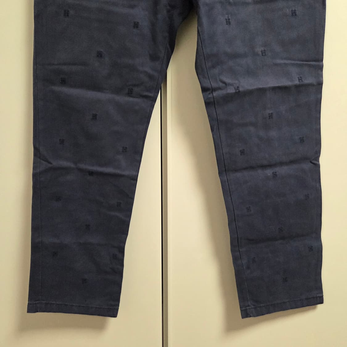 타미힐피거 자수패턴 어센틱 치노팬츠 36-37 상품이미지3