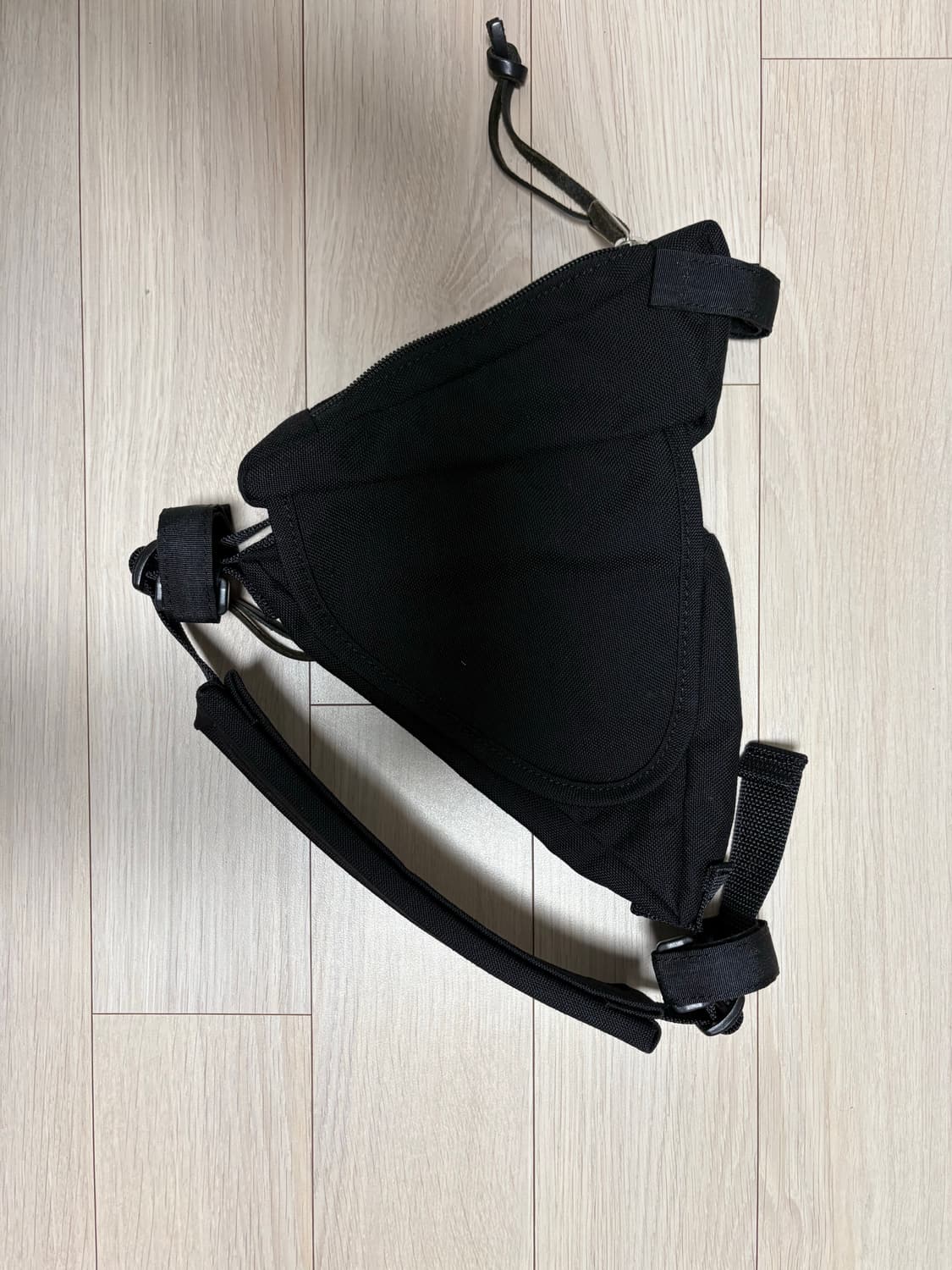 오라리 나일론 새들백 블랙 상품이미지2