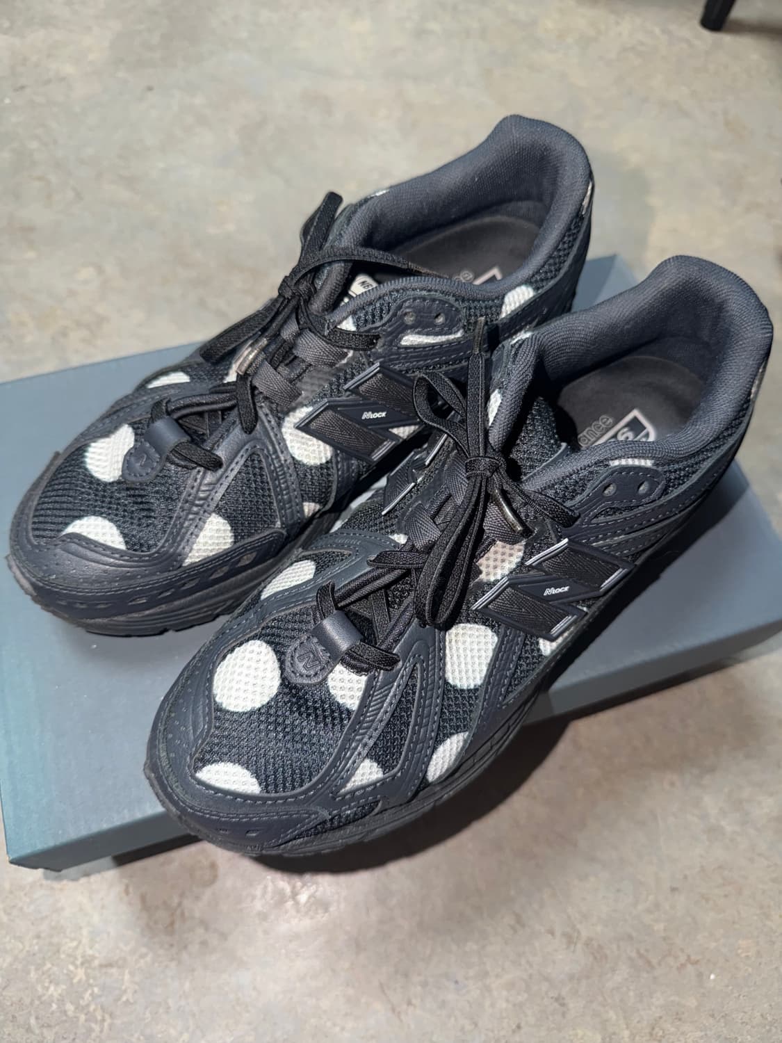 뉴발란스 1906R 폴카 닷 블랙 245 상품이미지2