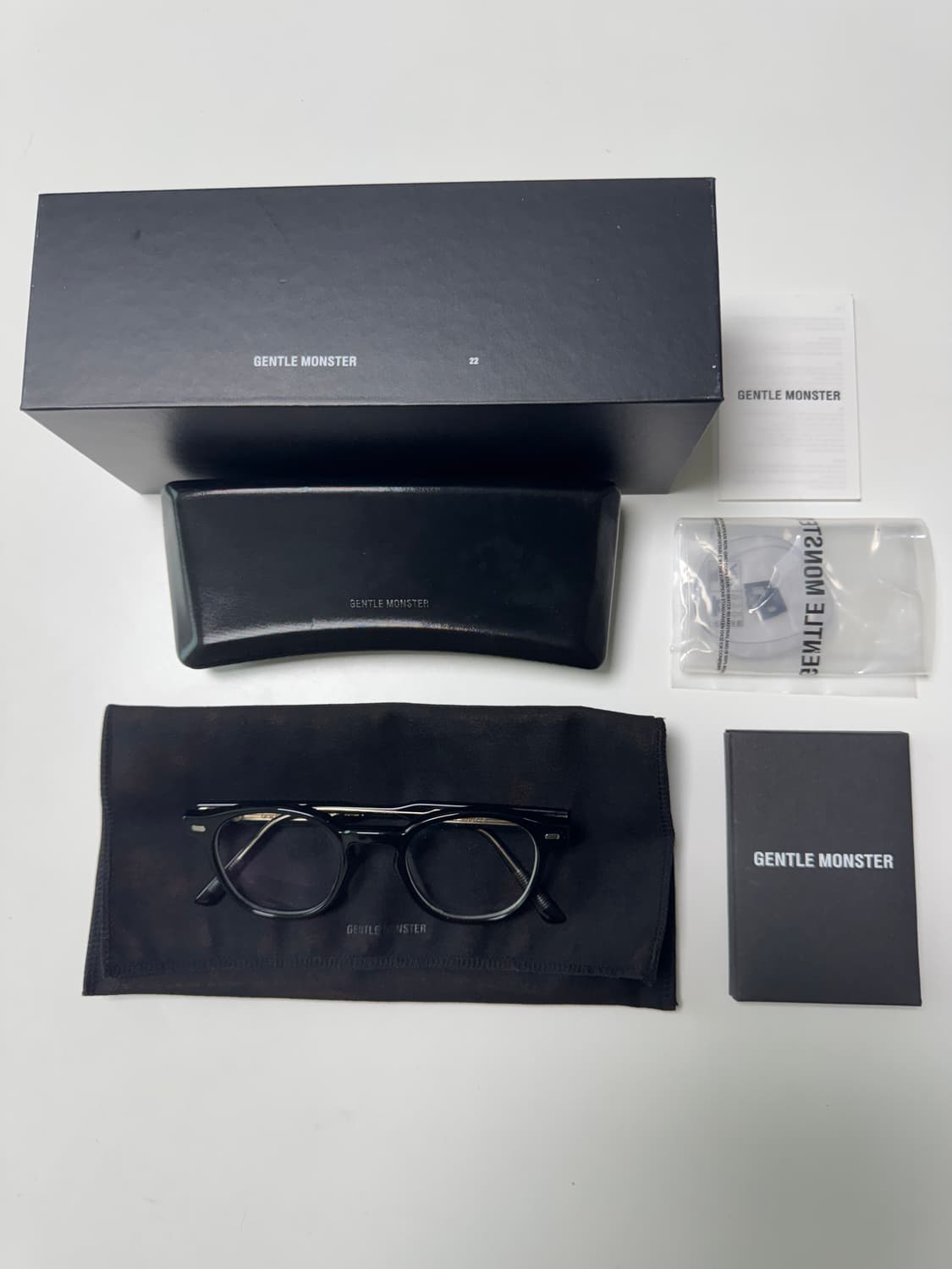 젠틀몬스터 에디A 블랙 상품이미지1