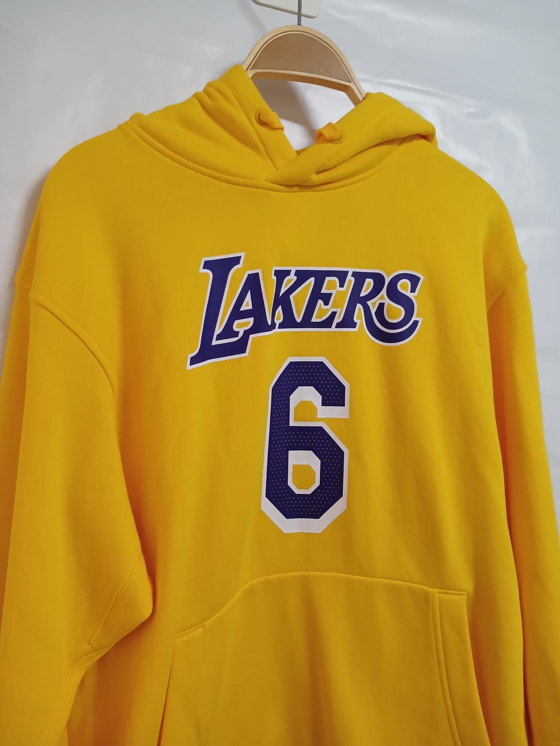 (새상품,M,100)NIKE LA 레이커스 에센셜 플리스 풀오버 후드티 상품이미지2