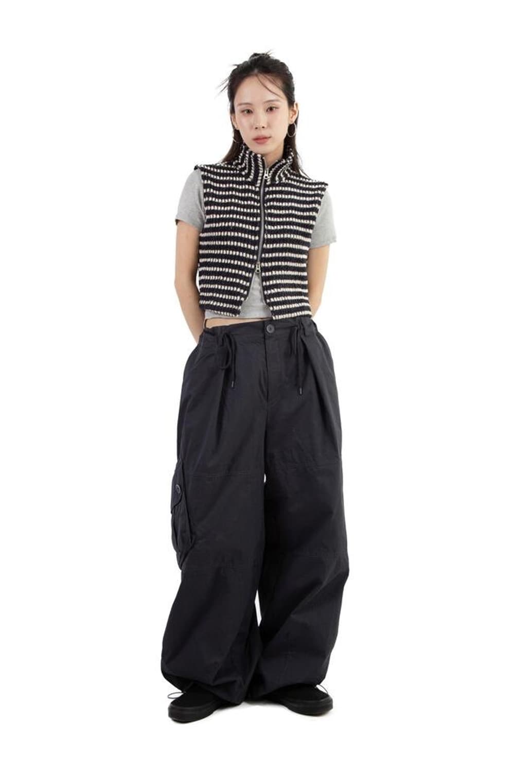 CRAYON ZIP-UP VEST 상품이미지1