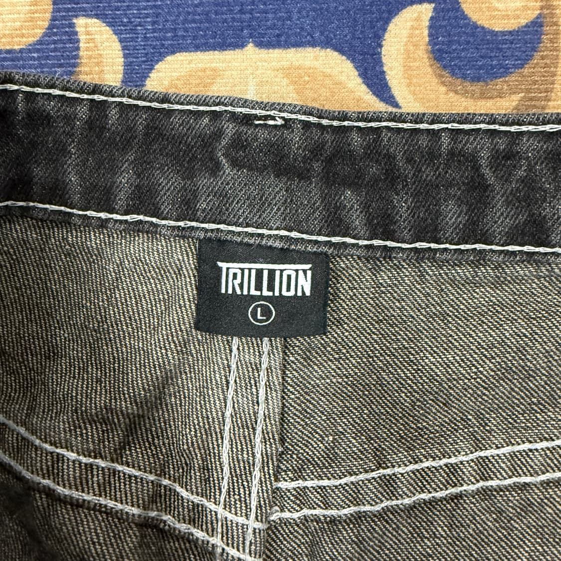 (L)트릴리온 TRILLION 흑청 워싱 데님팬츠 상품이미지2