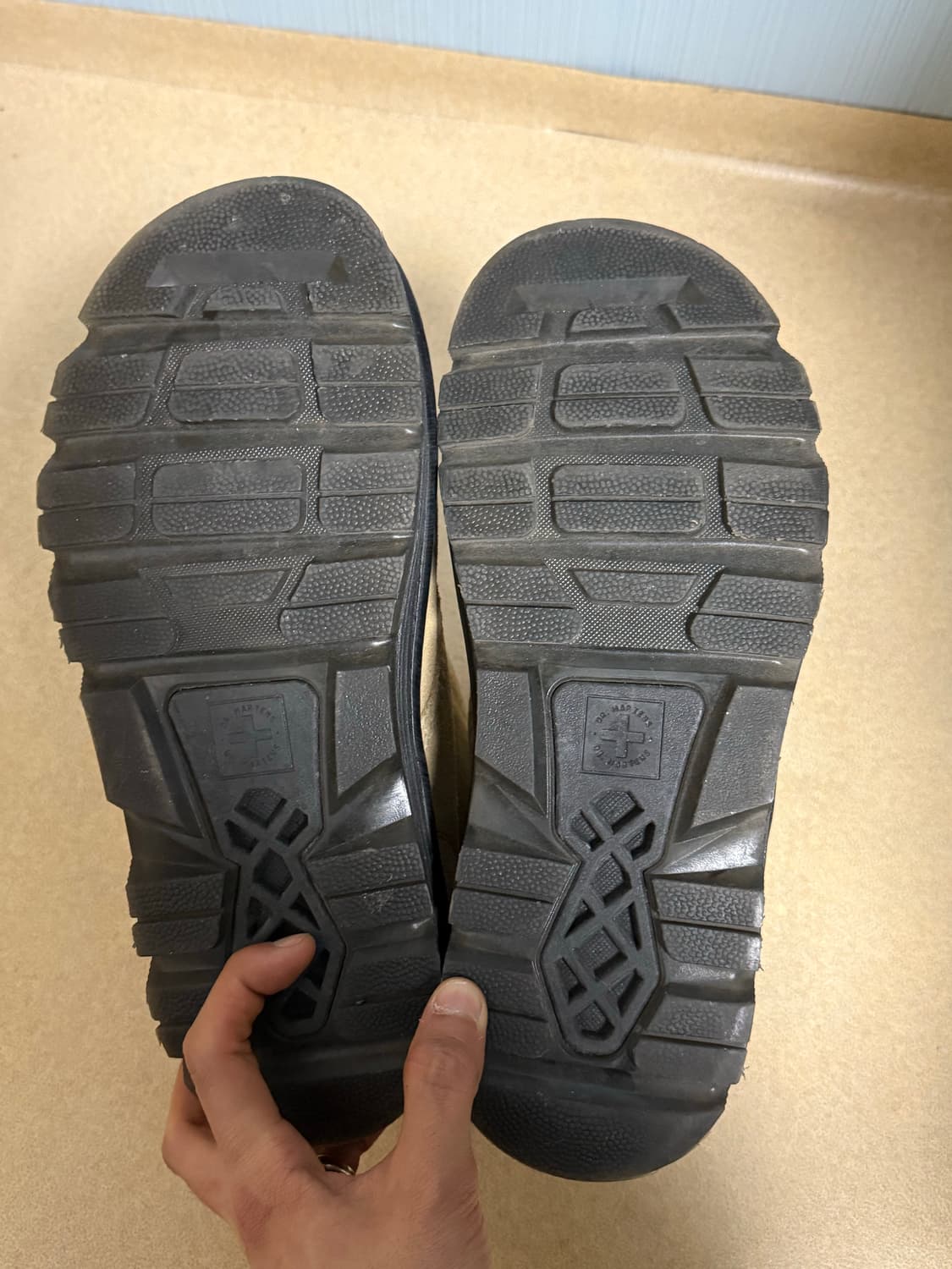 닥터마틴 제브잭 레이스리스 부츠 사바나 탄 280 상품이미지2