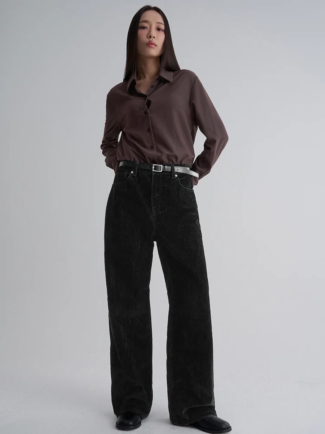 벨벳 세미와이드 팬츠  블랙 (355X21LP65) 상품이미지2