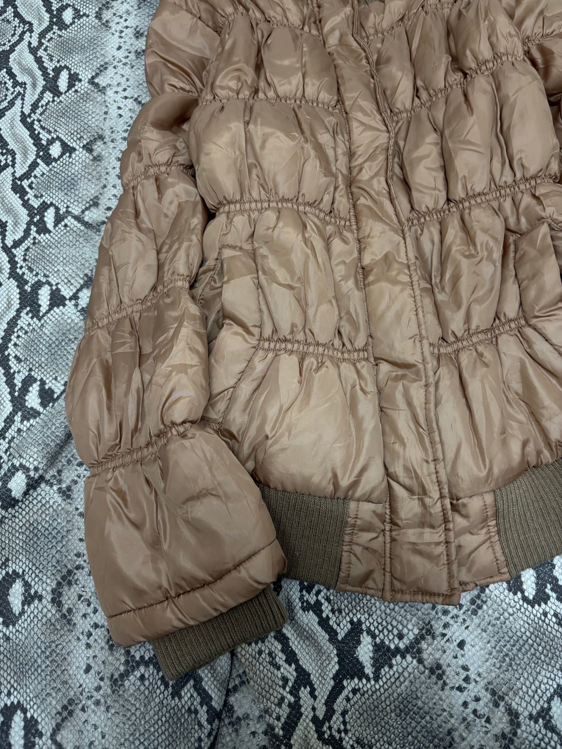 [COLZA]Y2K shirring Detail Padding 상품이미지5