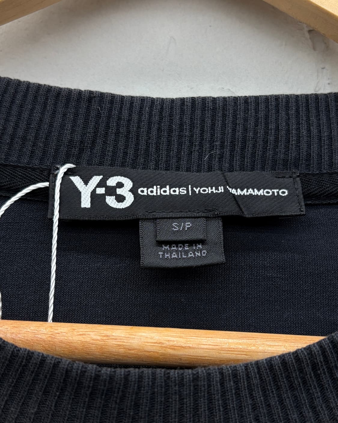 Y-3 더티패치 그래픽 티셔츠 상품이미지3