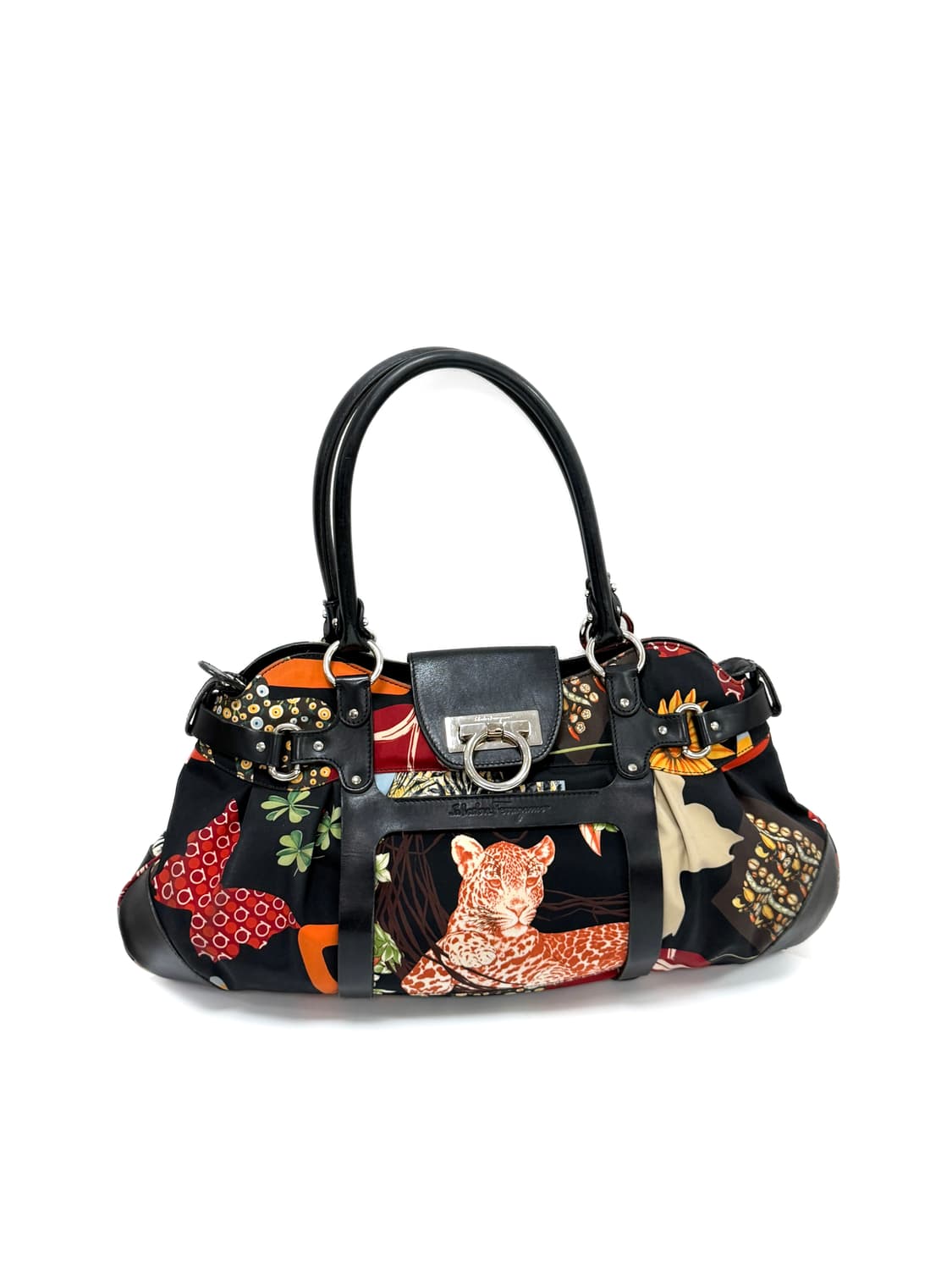 페라가모 간치니 애니멀 프린트 숄더백 상품이미지1