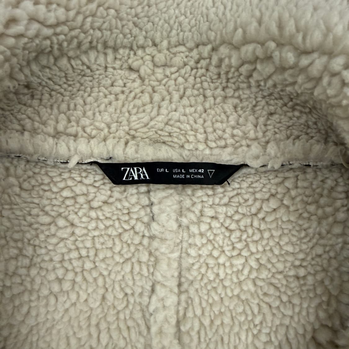 (L)자라 ZARA 무스탕 자켓(블랙) 상품이미지2