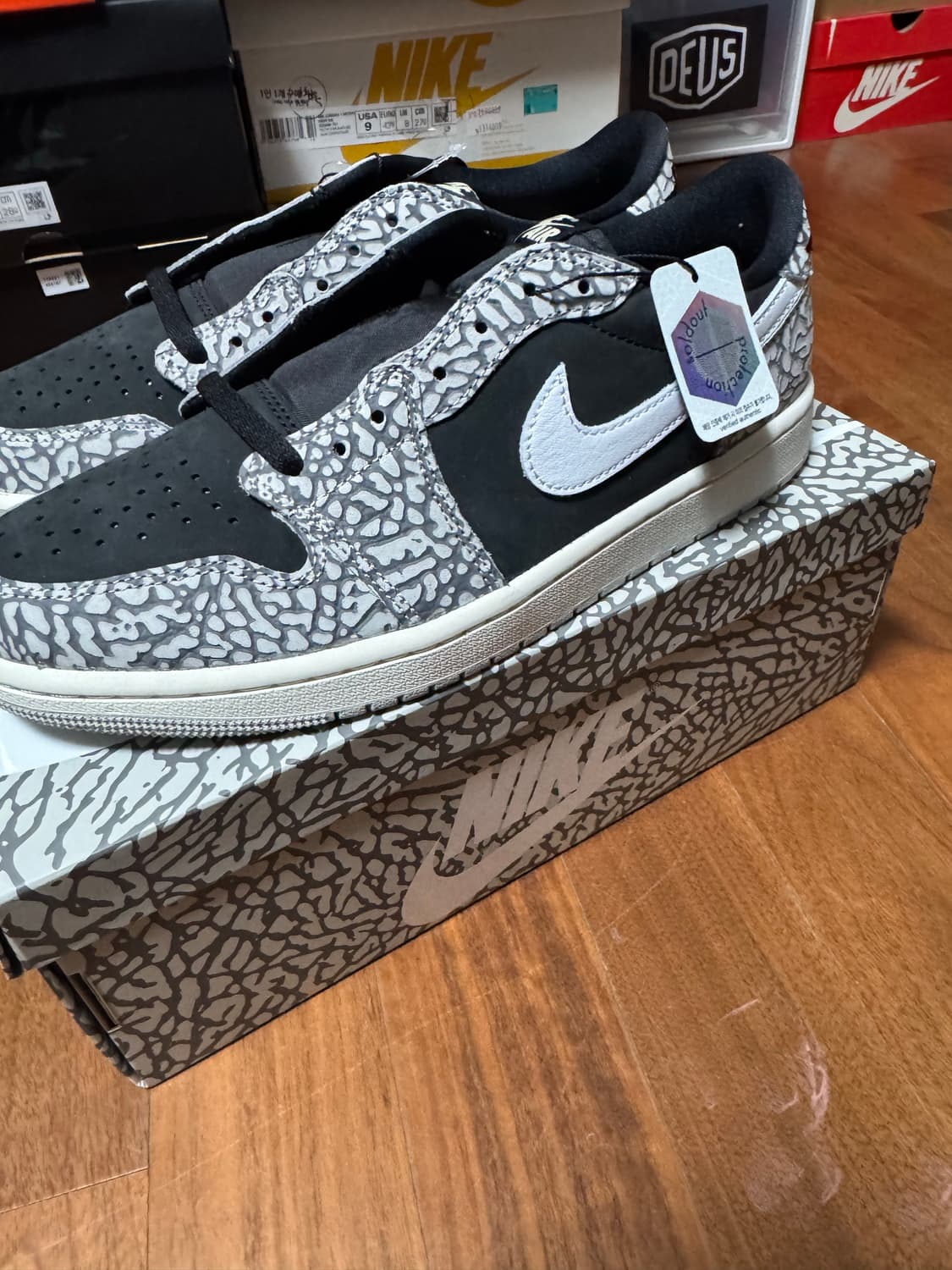 정품새제품 나이키 조던1 로우 OG 블랙 시멘트 270mm 상품이미지1