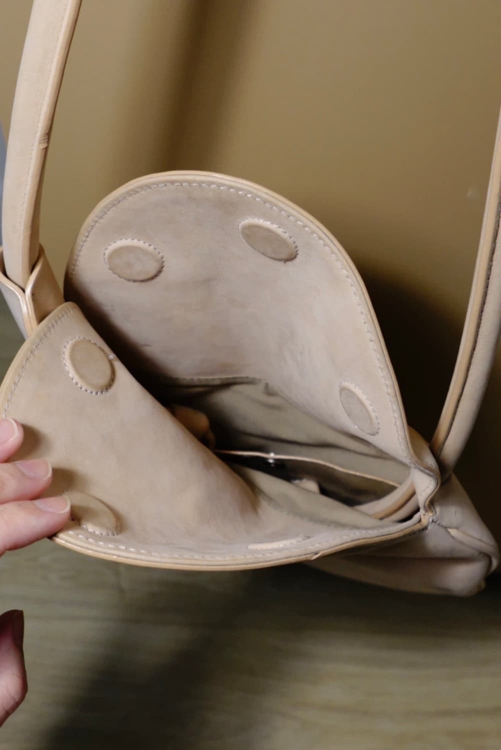 bambole  saturn bag 밤볼레 스웨이드백 상품이미지8