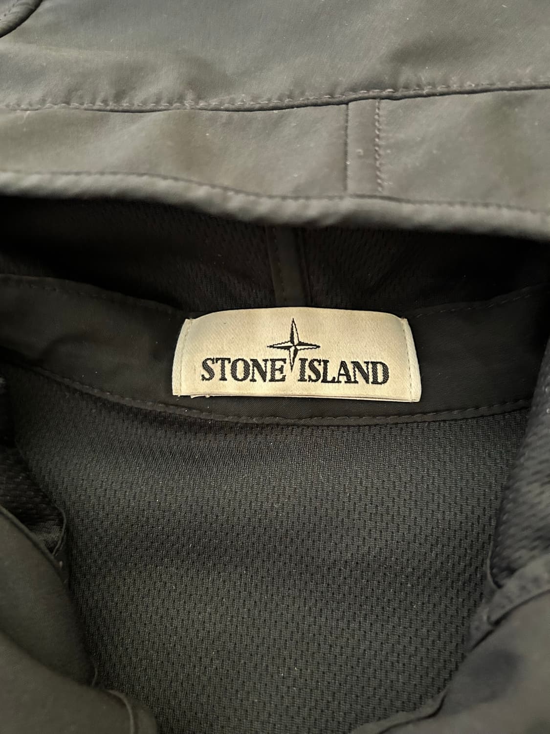 [정품] 스톤아일랜드 소프트쉘 m 상품이미지2