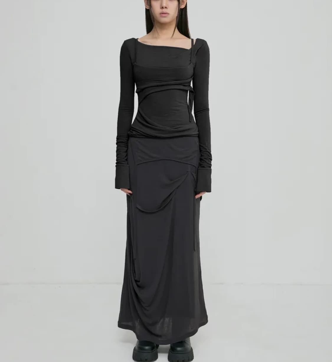 [미착용새상품,정가이하] 플레어업 비대칭 드레이프 스커트 상품이미지1