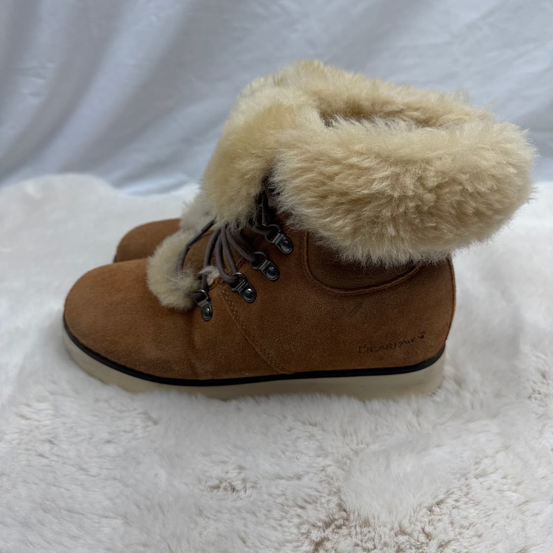 240) 베어파우 젬마 우먼스 양털 윈터 부츠 상품이미지5