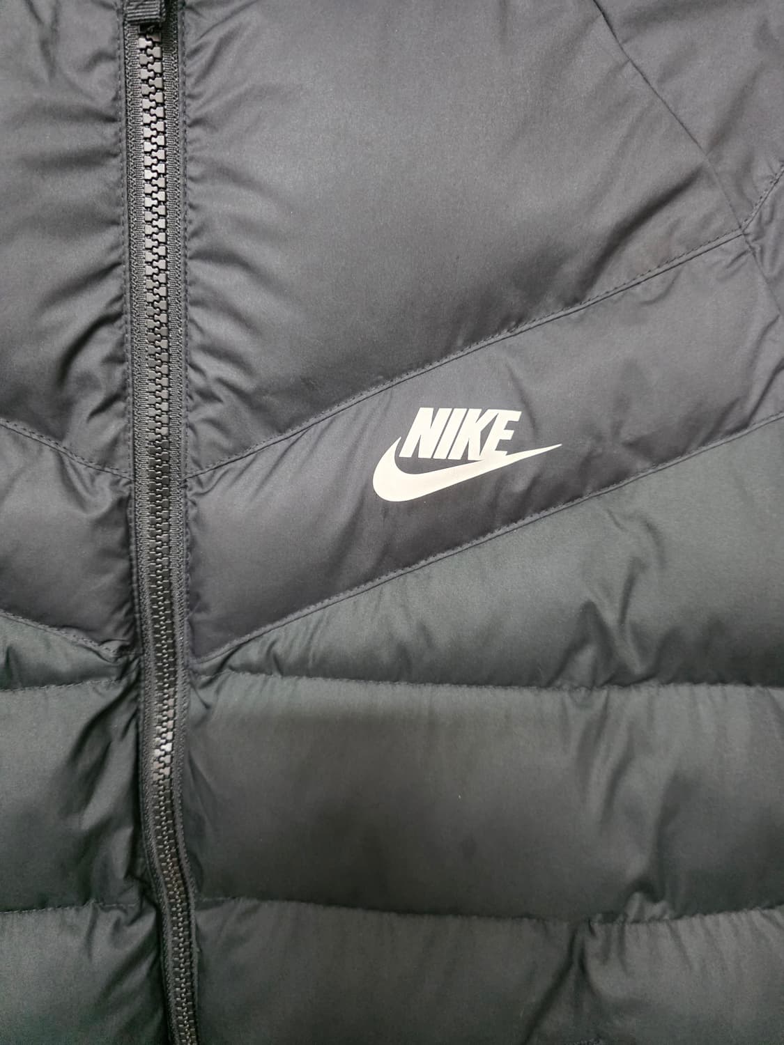 나이키 후드   경량 패딩 블랙  사이즈 80 여자용 상품이미지2