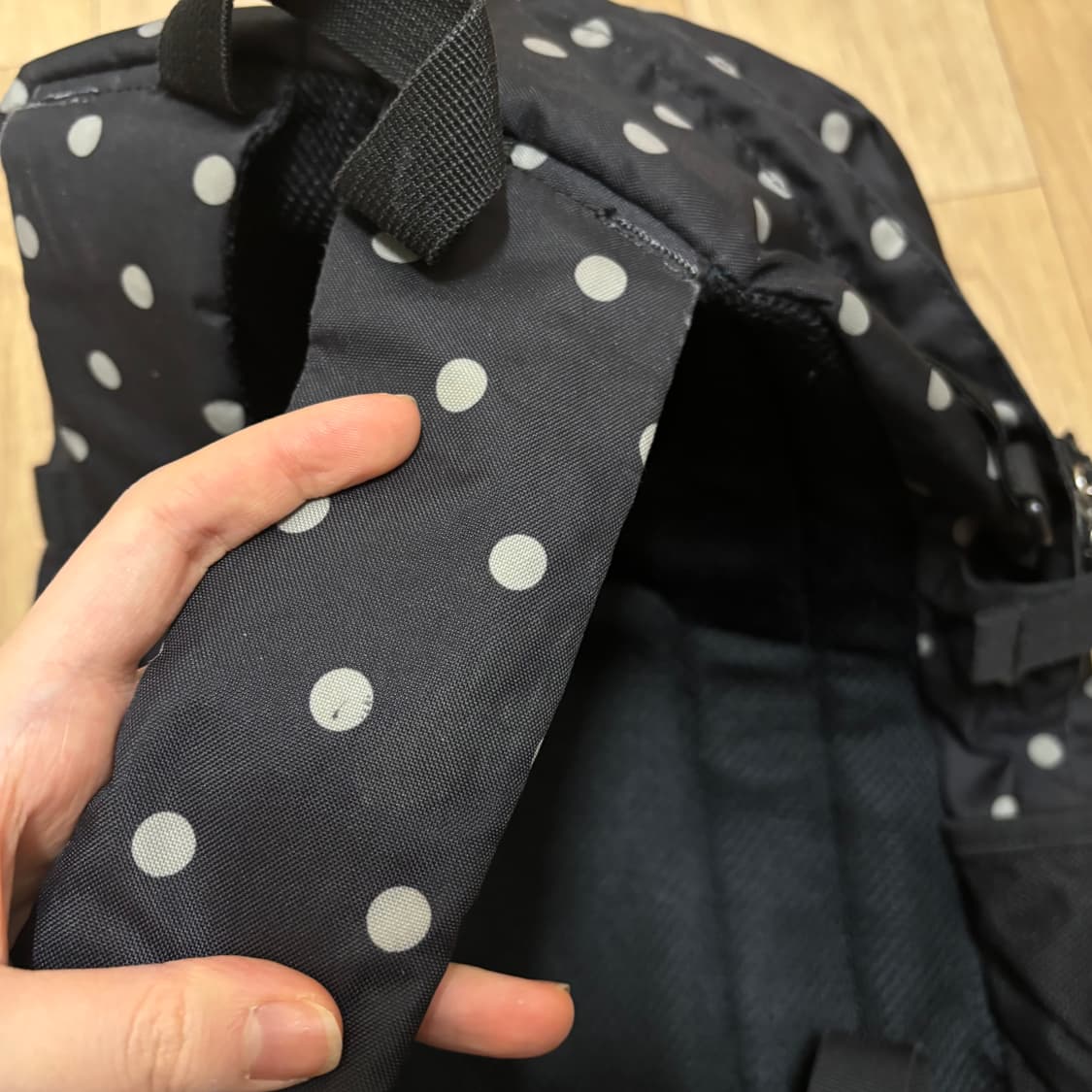 이스트보이 그레이 블랙 도트 백팩 배낭 노트북 가방 빈티지 모리걸 레어 상품이미지4