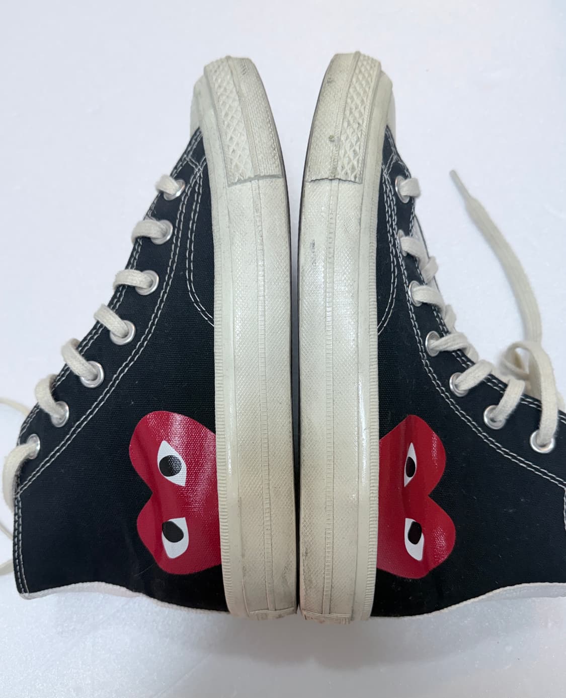 꼼데가르송 플레이 컨버스 척테일러 하이 245 블랙 하트 상품이미지4