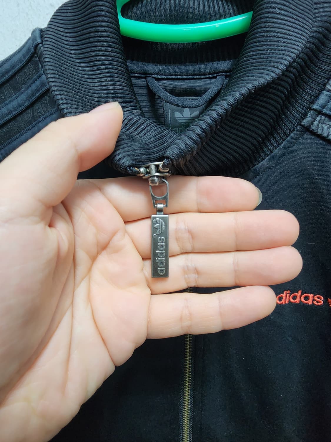 아디다스 해골자수 트랙탑 상품이미지4