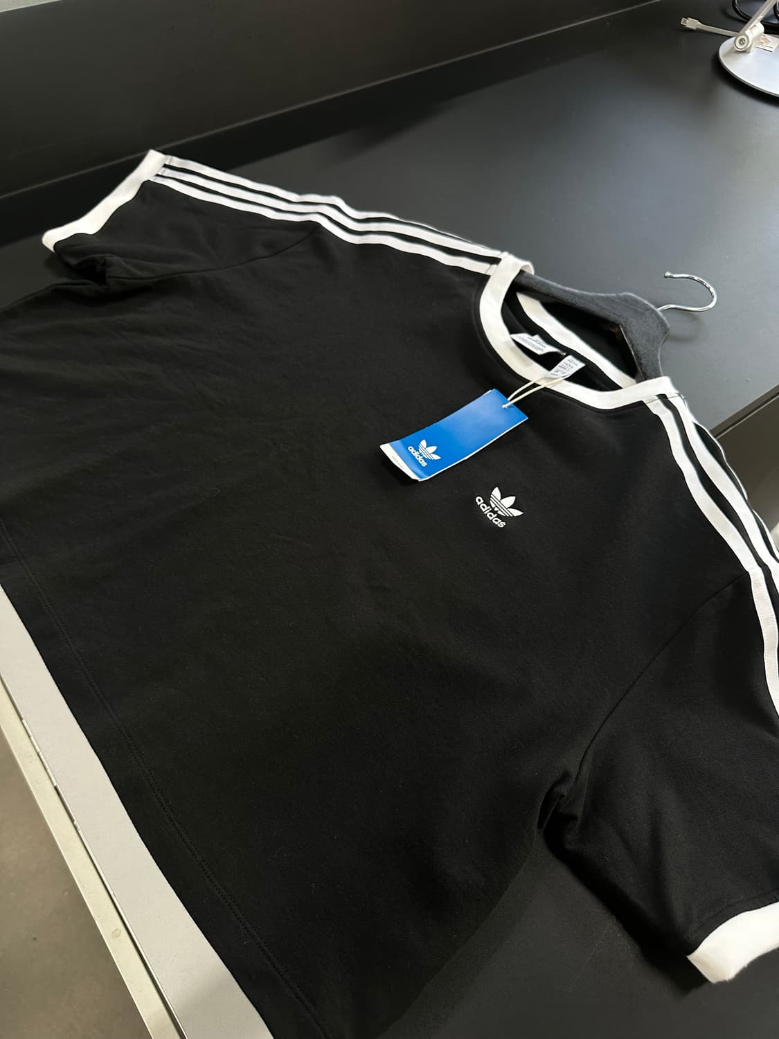 아디다스 트랙 루즈 크롭 링거반팔티 데드스탁 상품이미지3