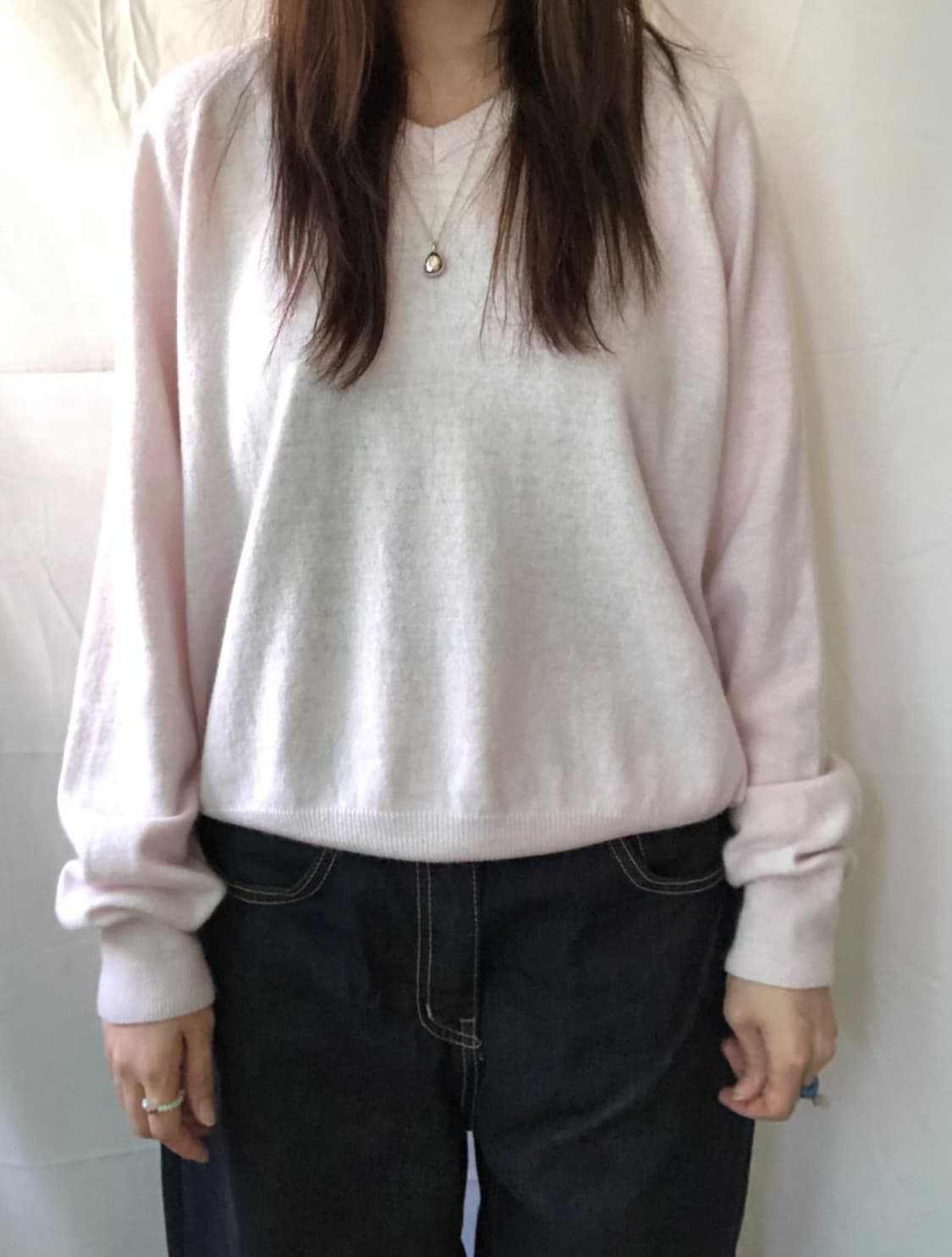 라이컨애로우 FW 캐시미어 브이넥 니트 베이비핑크 상품이미지2