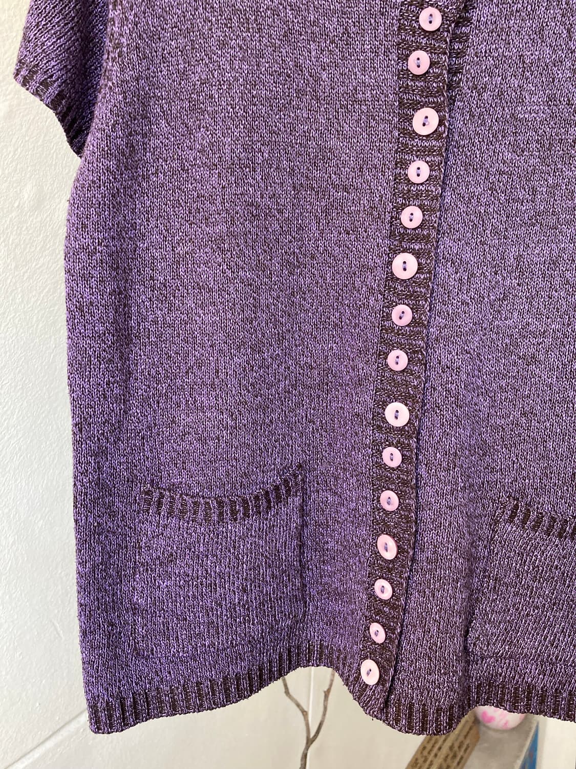 단추 디테일 퍼플 가디건 상품이미지3