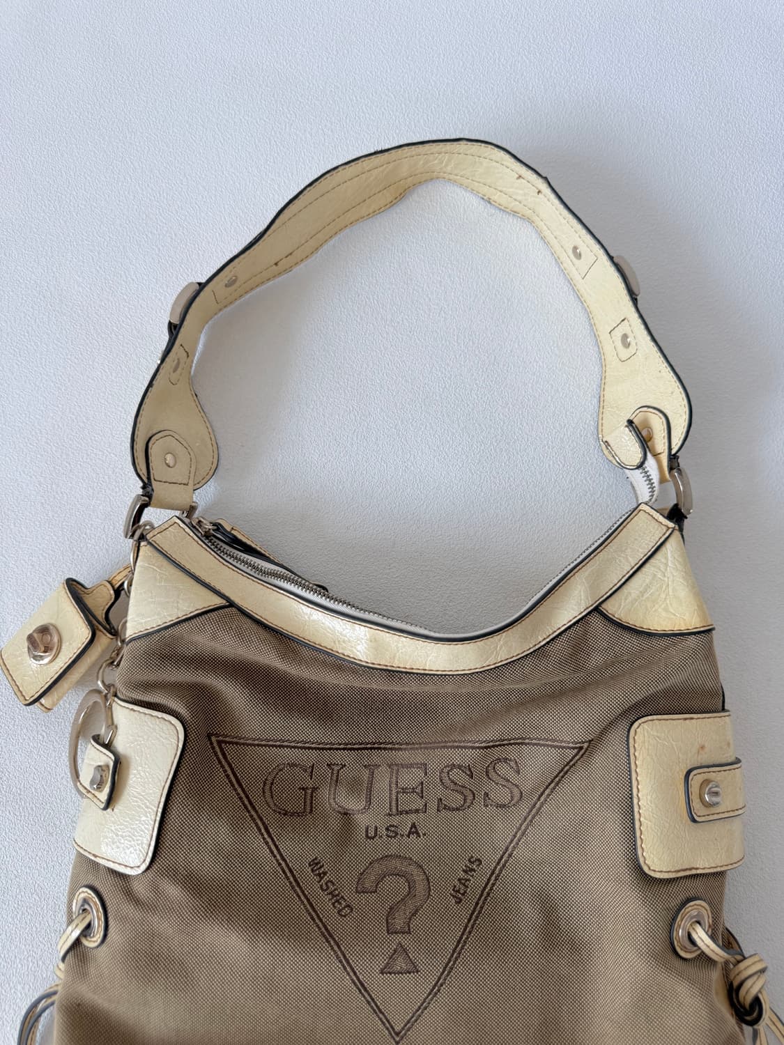 게스(GUESS) 숄더백 상품이미지2