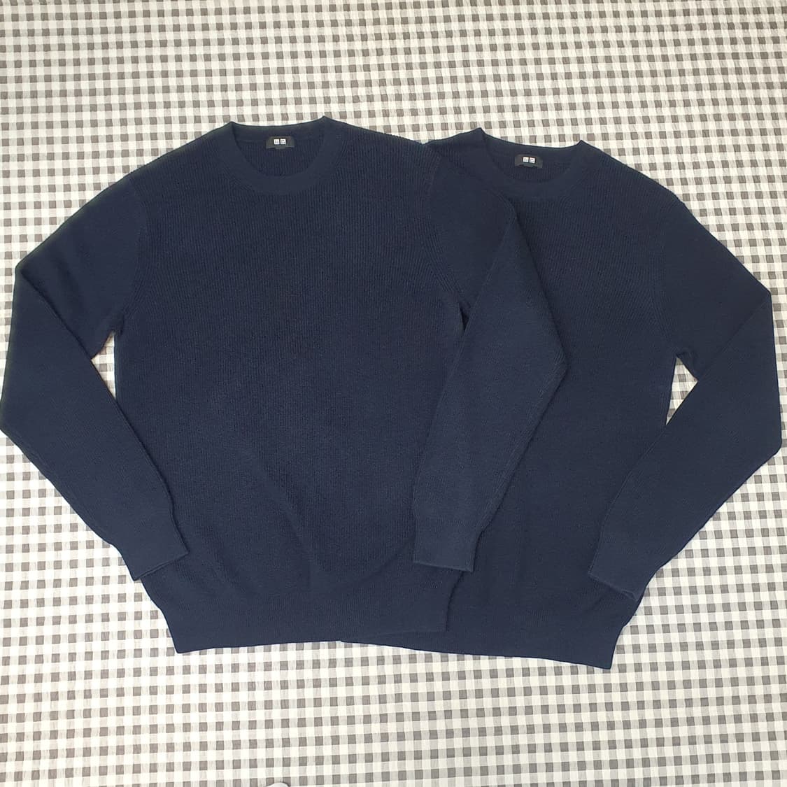 유니클로 긴소매 면니트 남자95 (2벌같이) 상품이미지1