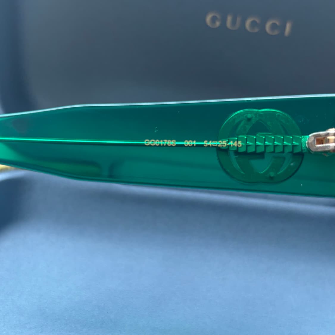 Gucci 구찌 멀티컬러 오버사이즈 프레임 선글라스 상품이미지7