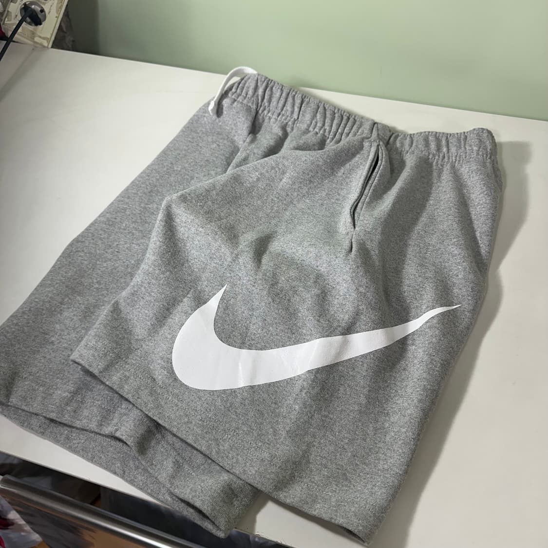 M 나이키 빅스우시 와이드핏 코튼 밴딩 반바지 상품이미지1