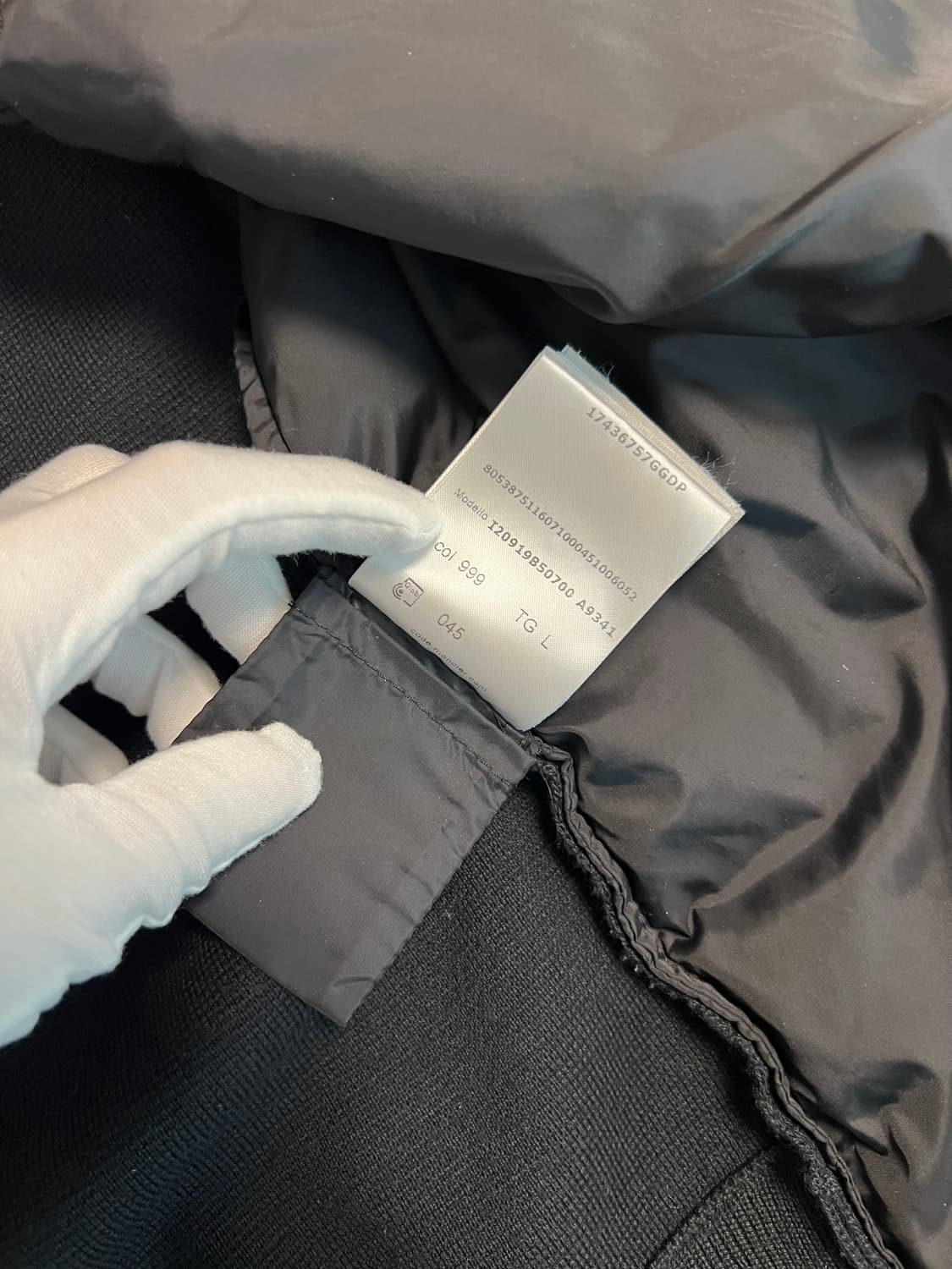 23FW 몽클레어 니트패딩 상품이미지3