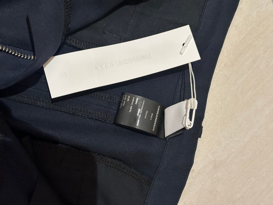 강정석 CONCEALED TROUSERS NAVY (2size) 상품이미지2