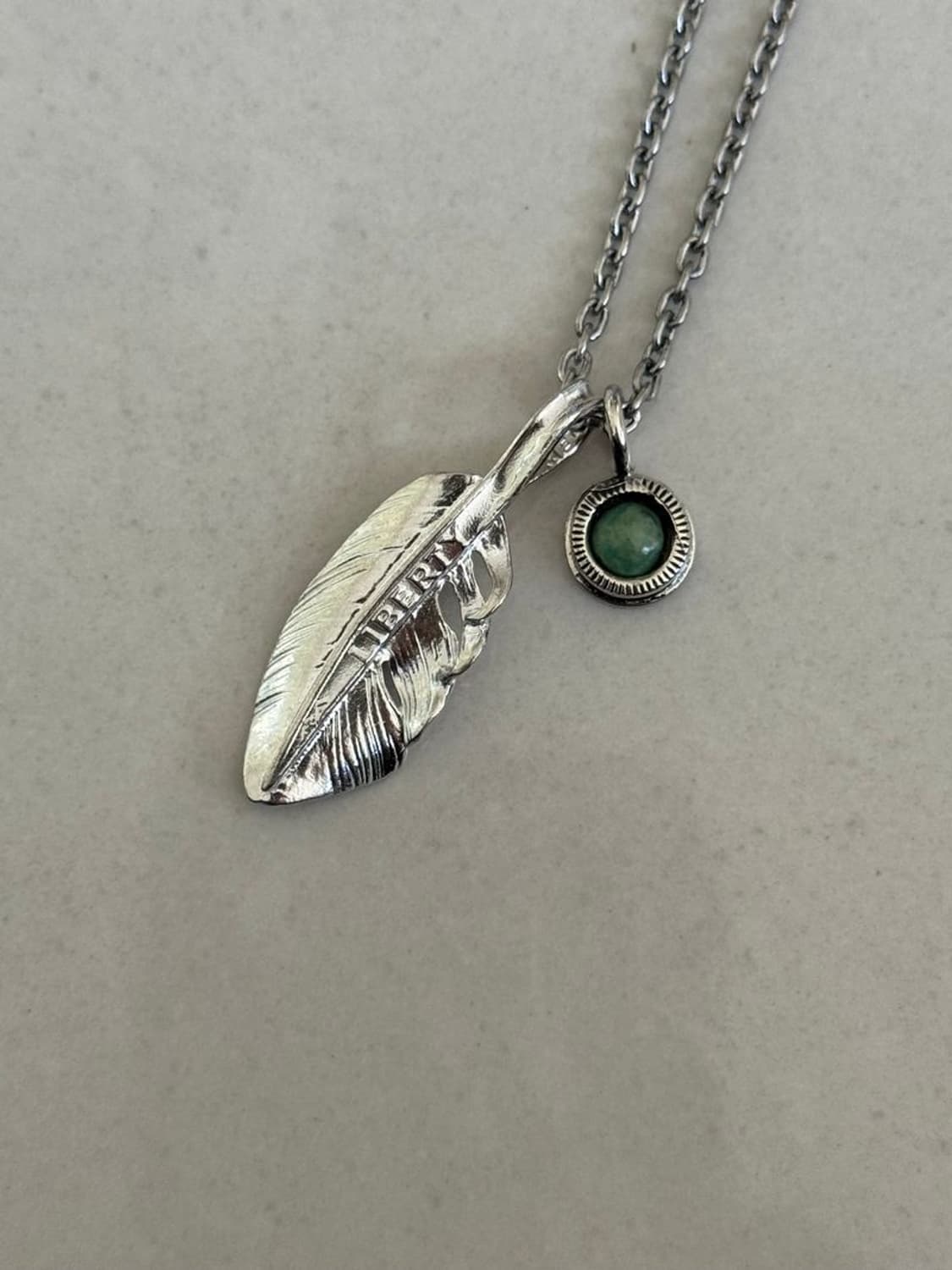 FEATHER NECKLA 미니 깃털 목걸이 상품이미지2